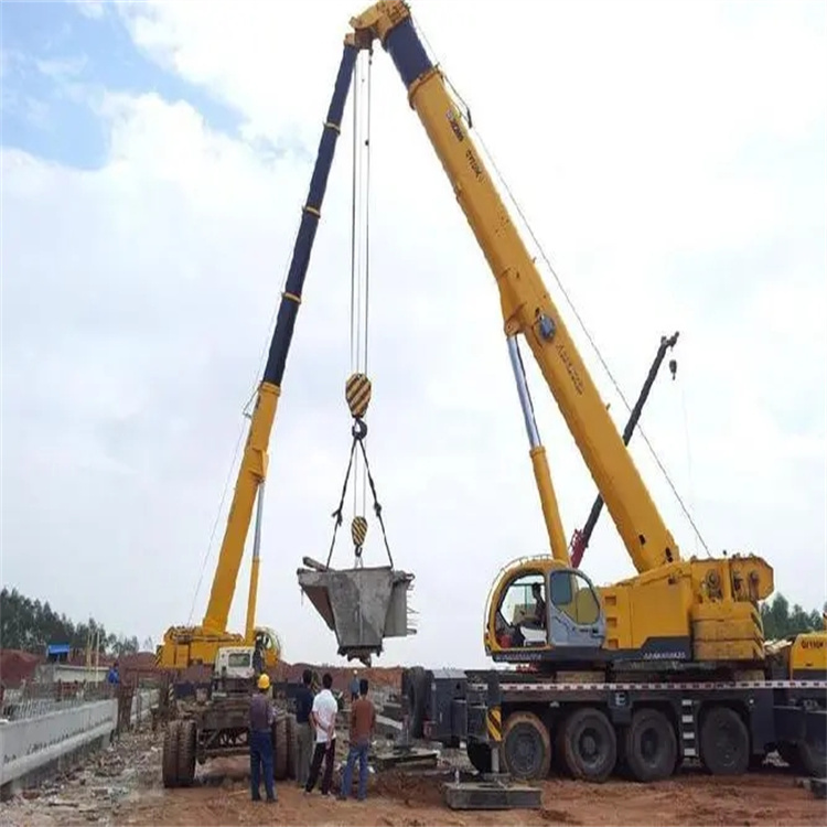 南岳小型吊机出租电话|厂房设备吊装方案|24小时服务覆盖